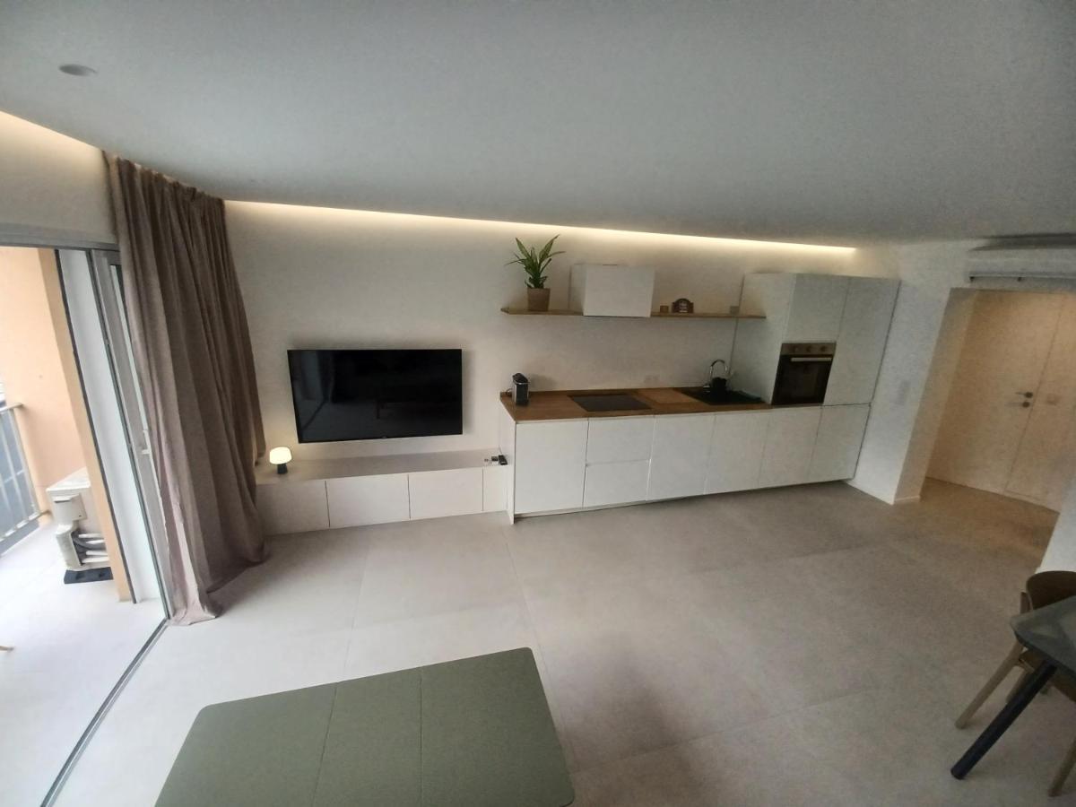 Superbe Appartement A 2 Minutes De La Mer Кавалер-сюр-Мер Екстер'єр фото